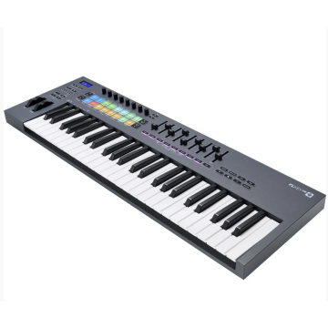 Teclado controlador Novation FLKEY49