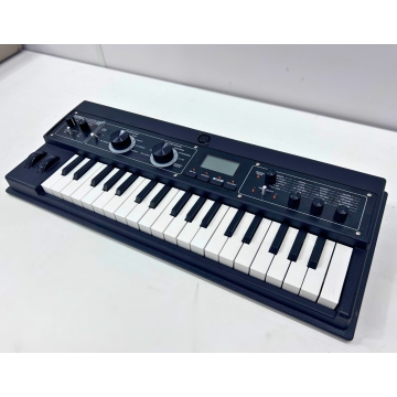 Teclado Sintetizador KORG MICROKORG XL PLUS VOCODER - Preto - Usado