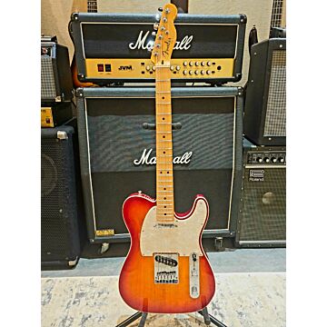 Guitarra Fender Telecaster Deluxe - Cherry Sunburst - Usado
