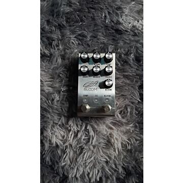 Pedal Jackson Audio Bloom Usado - Compressor, EQ & Boost 3-em-1 | MIDI