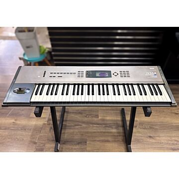 Sintetizador Korg N-364 USADO REVISADO - 61 Teclas, Workstation, com Bag