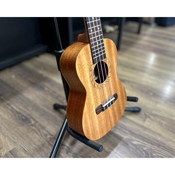 Ukulele Pearl River UL20-C Usado |Com Bag