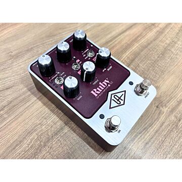Pedal Universal Audio Ruby Top Boost Amplifier 63 - Prata - Show Room